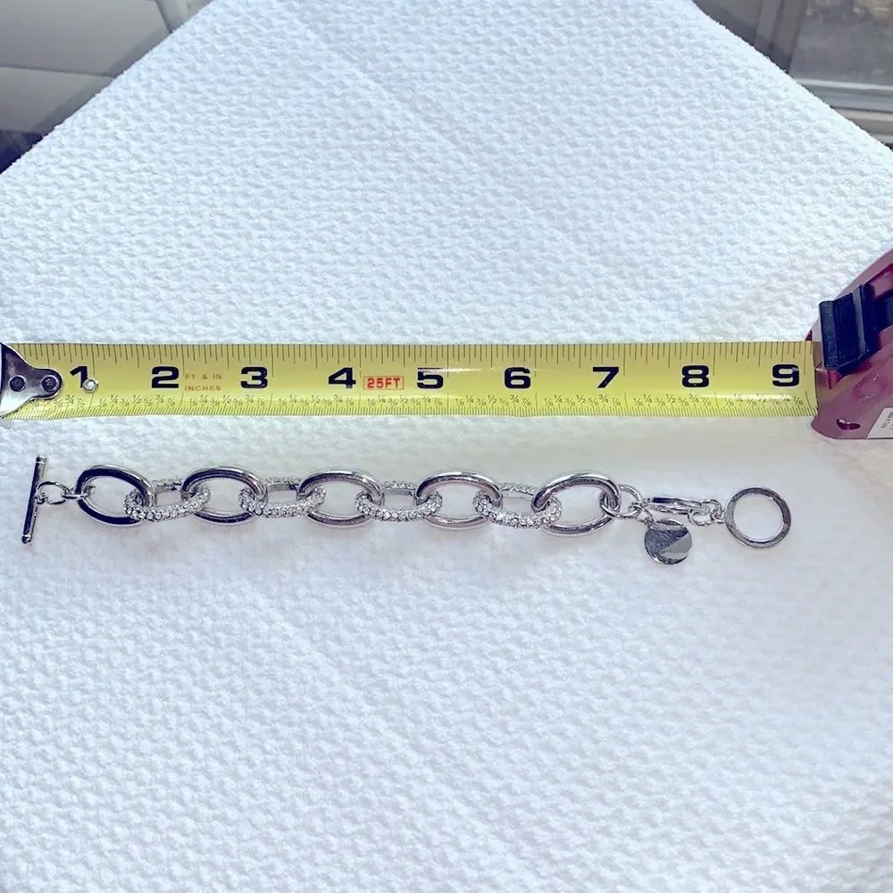 Large link toggle bracelet